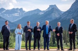 G7 urges Iran de-escalation as Trump makes hasty summit exit