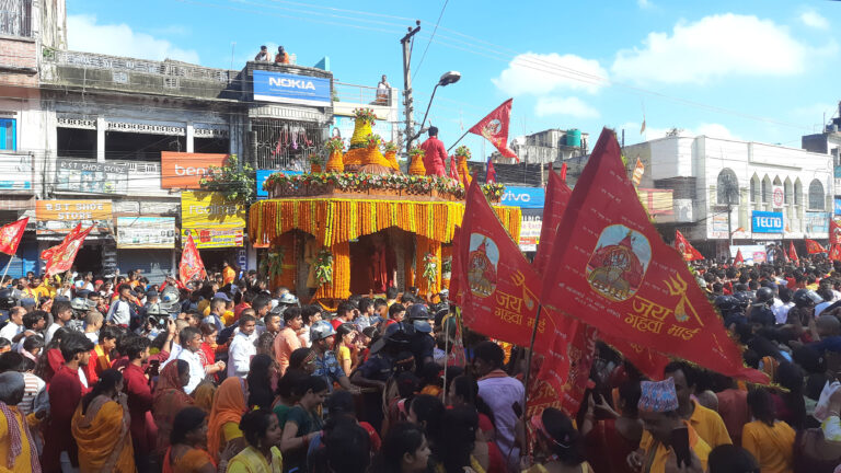 हजारौँ दशनार्थीको सहभागितामा गहवामाई रथयात्रा