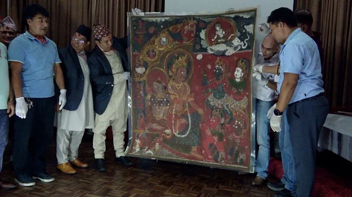 ४५ वर्षपछि फिर्ता आएका प्राचीन सम्पदा पारावत् महाविहारलाई हस्तान्तरण