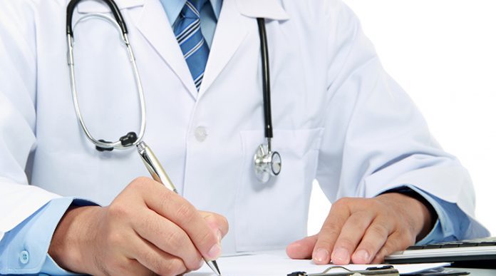 गोसाइँकुण्डमा स्वास्थ्य शिविर सञ्चालन