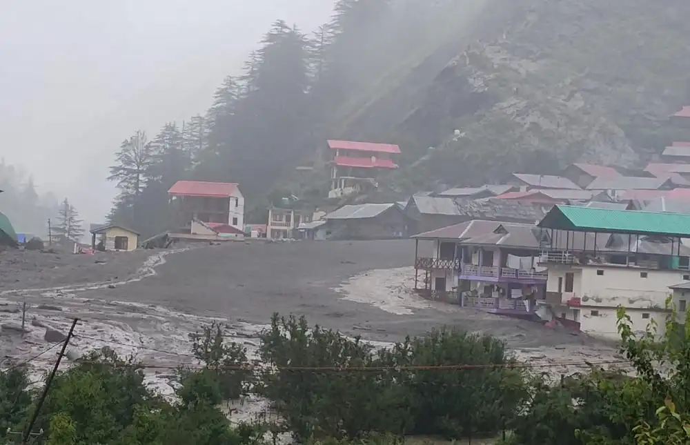 घातक हिमाली बाढीपछि बेपत्ता भएकाहरूको खोजीमा भारतीय सेना