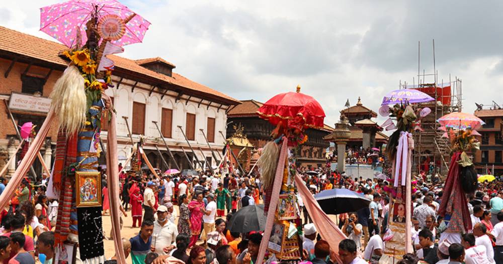 सरकारी घिन्ताङघिसीसँगै भक्तपुरको गाईजात्रा सुरु