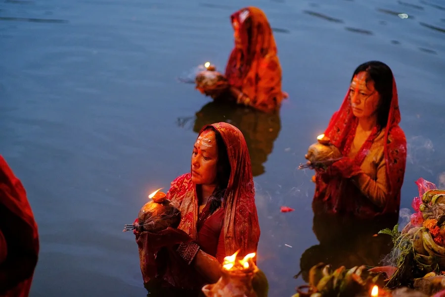 उदाउँदो सूर्यलाई अर्घ्य दिएर छठपर्व सम्पन्न