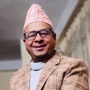 शब्दमा कार्यकर्ता, व्यवहारमा दास: नेपालको लोकतन्त्रको विडम्बना ! ​