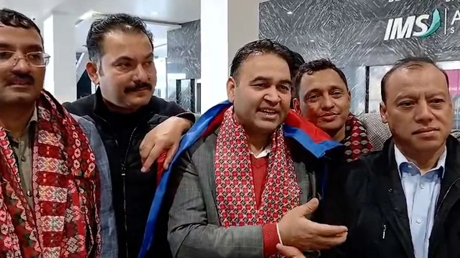 एनआरएनएमा एकताको तयारी, अभियन्ता र नेतृत्वहरु काठमाडौं आउन थाले