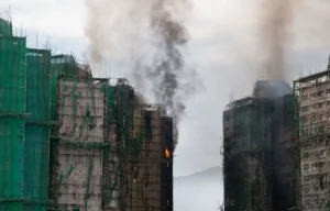 हङकङ आगलागीमा मृत्यु हुनेको संख्या ५५ पुग्यो, २७९ जना बेपत्ता