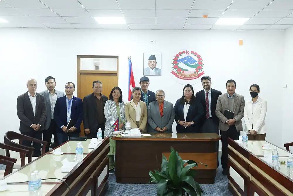 एक थोपा रगत नबग्ने र काेही पनि घाइते नहुने गरी निर्वाचन गराउन प्रयासरत छाैँ : प्रधानमन्त्री