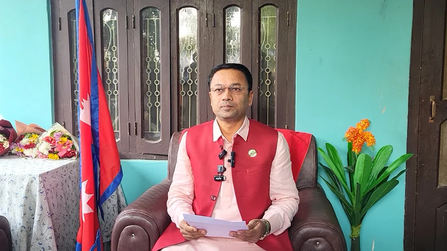 मधेश प्रदेशका मुख्यमन्त्री सरोज कुमार यादवको प्रदेशवासीका लागि सम्बोधन, मधेशवादी दल र नेताको लहमा नलाग्न प्रदेशवासीलाई आग्रह